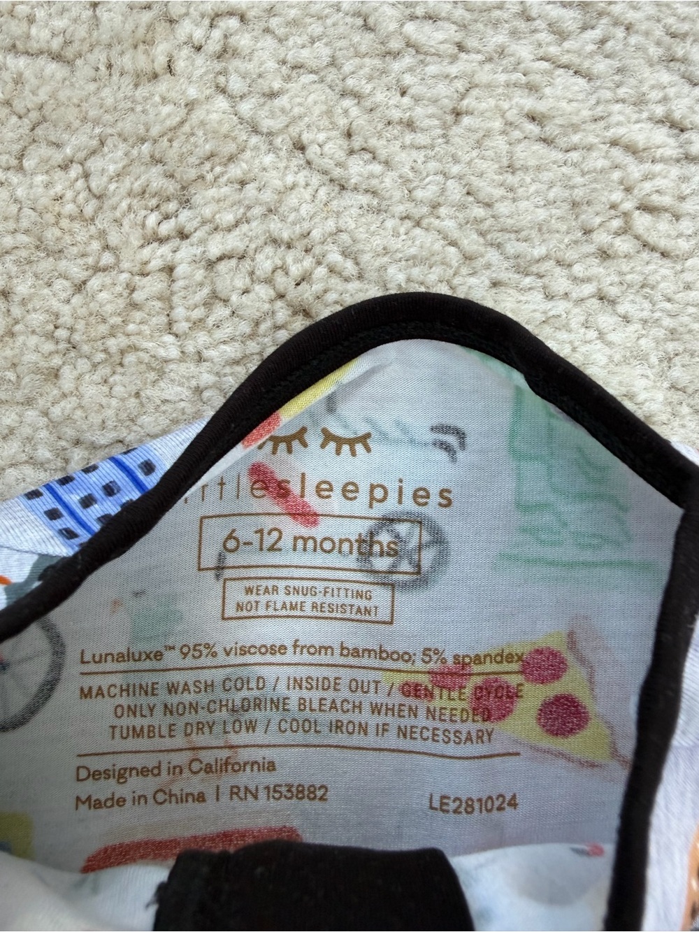 Little Sleepies NWT Size 6-12 Months The Big Apple New York City Zippy Pajamas - Picture 8 of 8